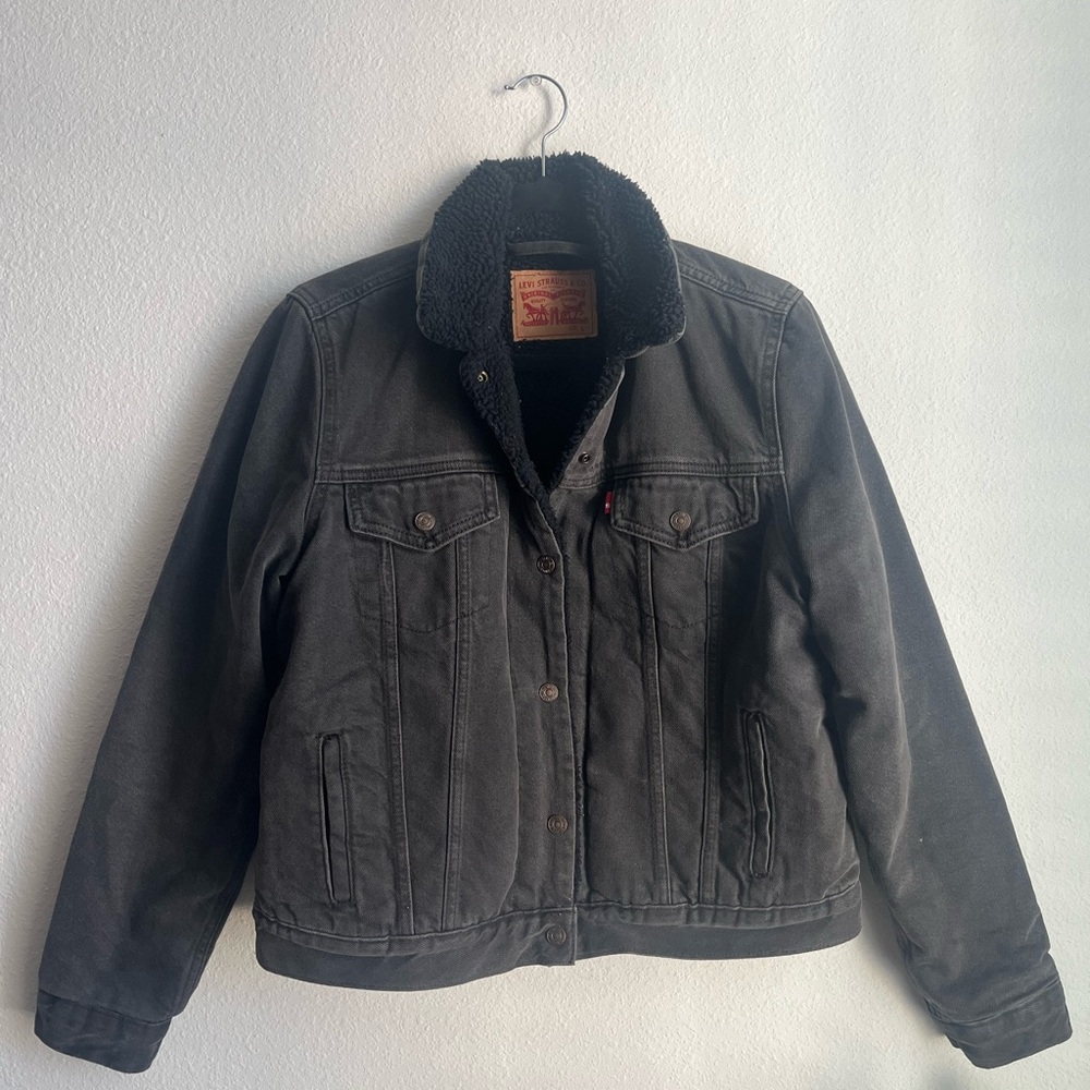 Levi's Women's Original Sherpa Trucker Jacket